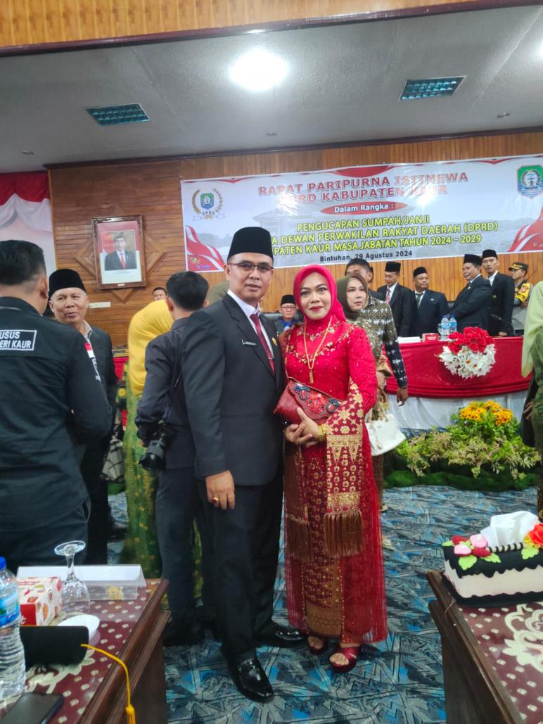 Ngah yan n istri