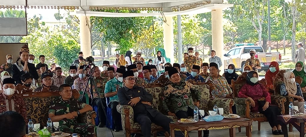 Bupati dan Wabup kaur