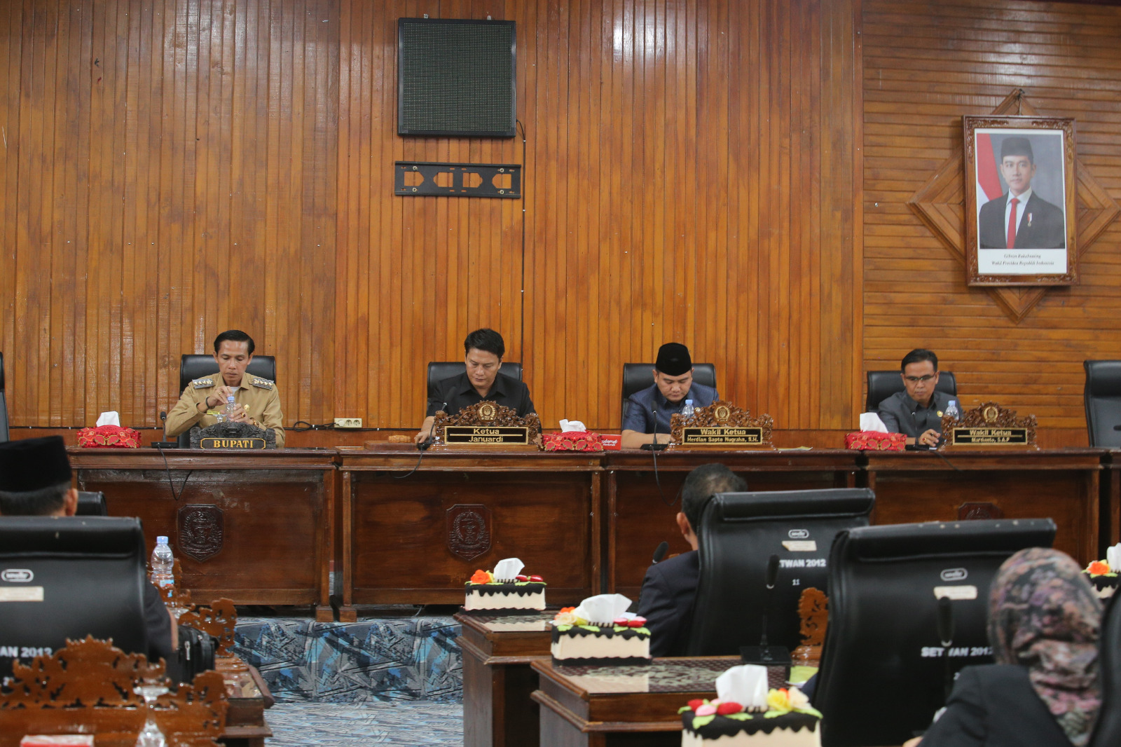 Foto pari purna 